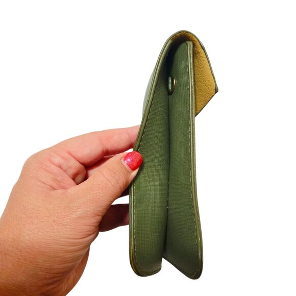 Ecosse Green Small Crossbody Bag - Compact Faux Leather Phone Purse - Picture 13 of 13